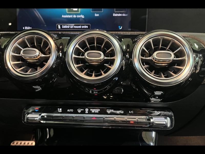 Image MERCEDES-BENZ Classe A 200 163ch AMG Line 7G-DCT 9cv