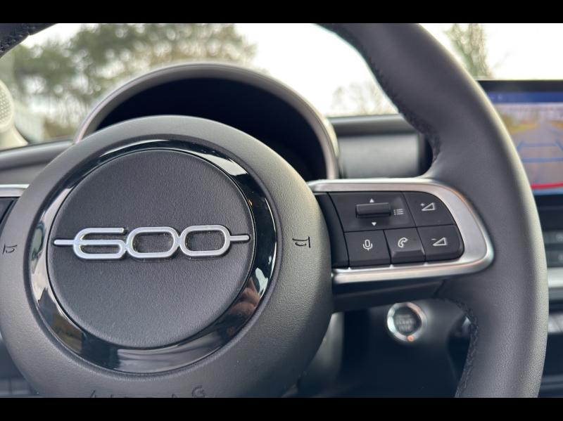 Image FIAT 600 1.2 Hybrid 100ch DCT6