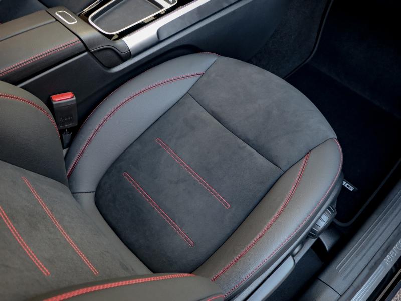 Image MERCEDES-BENZ GLB 180 136ch AMG Line 7G-DCT