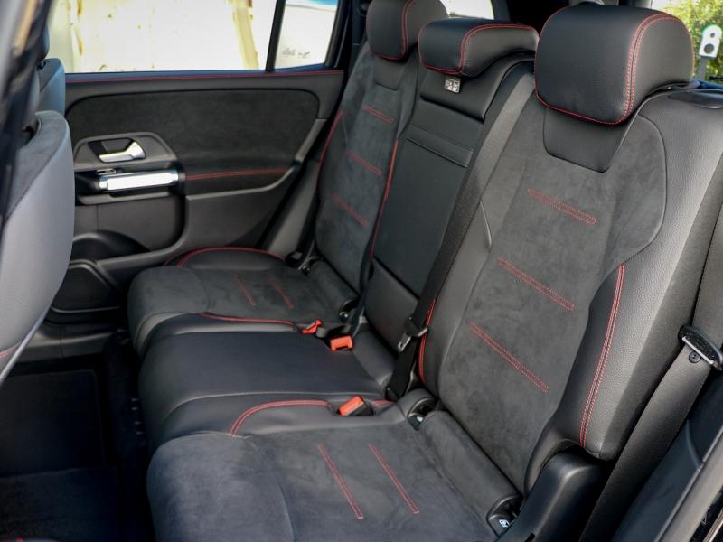 Image MERCEDES-BENZ GLB 180 136ch AMG Line 7G-DCT