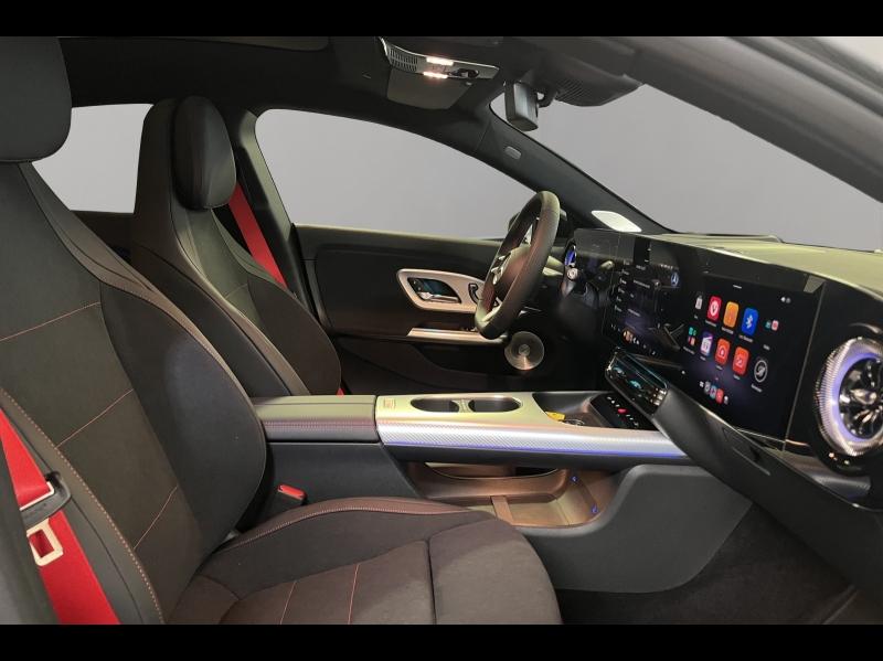 Image MERCEDES-BENZ CLA 200 183ch AMG Line 8G-eDCT