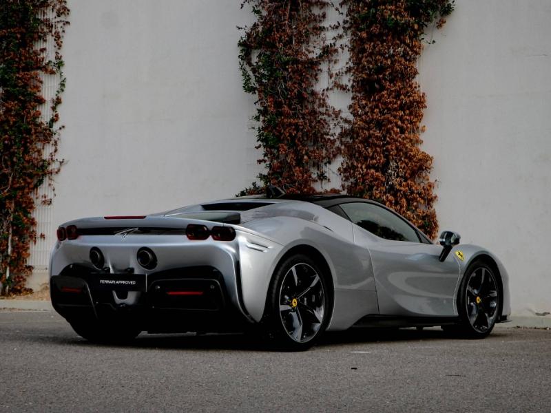Image FERRARI SF90 STRADALE Coupé