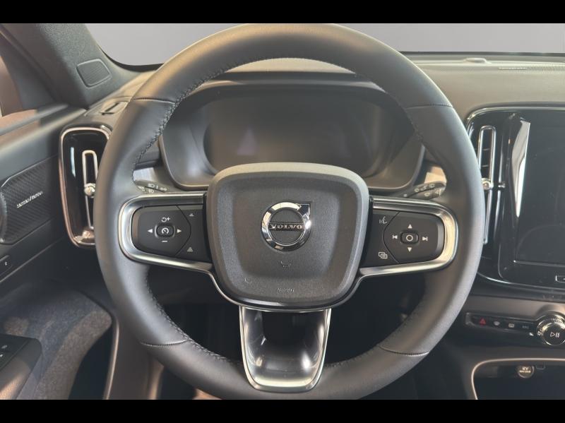 Image VOLVO XC40 B3 163ch Black Edition DCT 7