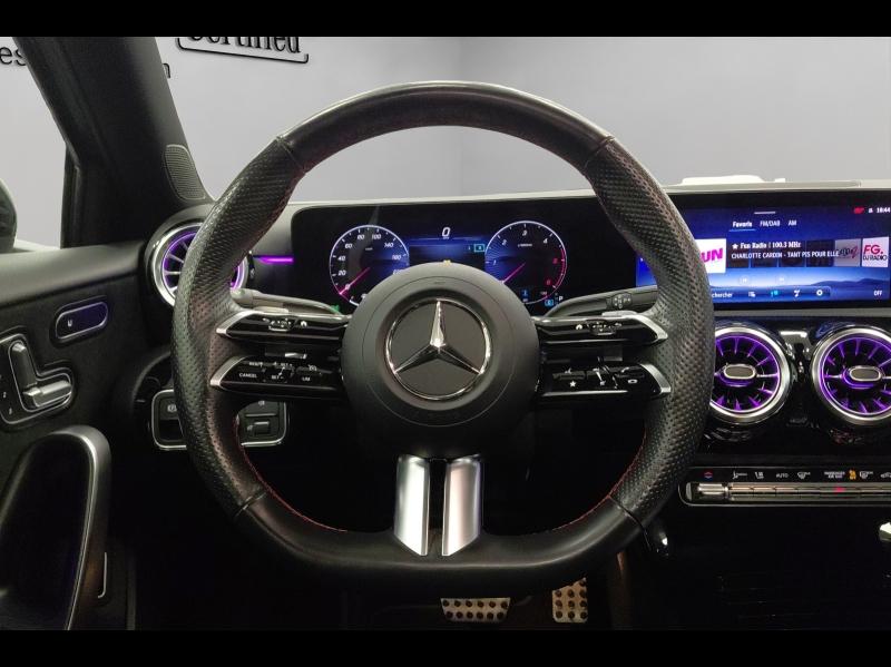 Image MERCEDES-BENZ Classe A Berline 180 d 116ch AMG Line 8G-DCT