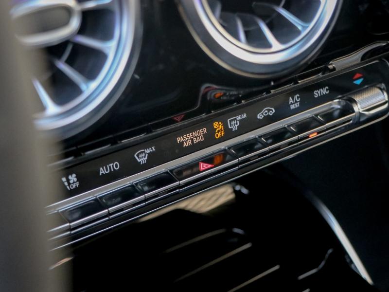 Image MERCEDES-BENZ CLA 45 AMG S 421ch 4Matic+ 8G-DCT Speedshift AMG