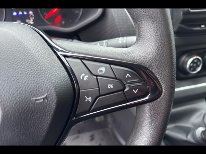 Image RENAULT Trafic Fg L2H1 3T 2.0 Blue dCi 130ch Grand Confort