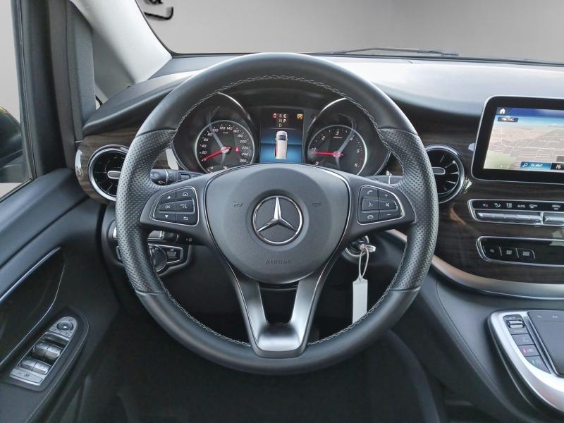 Image MERCEDES-BENZ Classe V 300 d Extra-Long  Avantgarde 9G-Tronic AIRMATIC