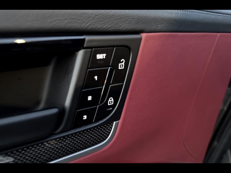 Image PORSCHE Cayenne Coupé 3.0 V6 470ch E-Hybrid