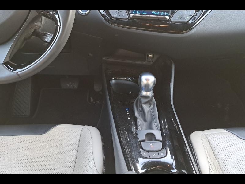 Image TOYOTA C-HR 122h Dynamic 2WD E-CVT