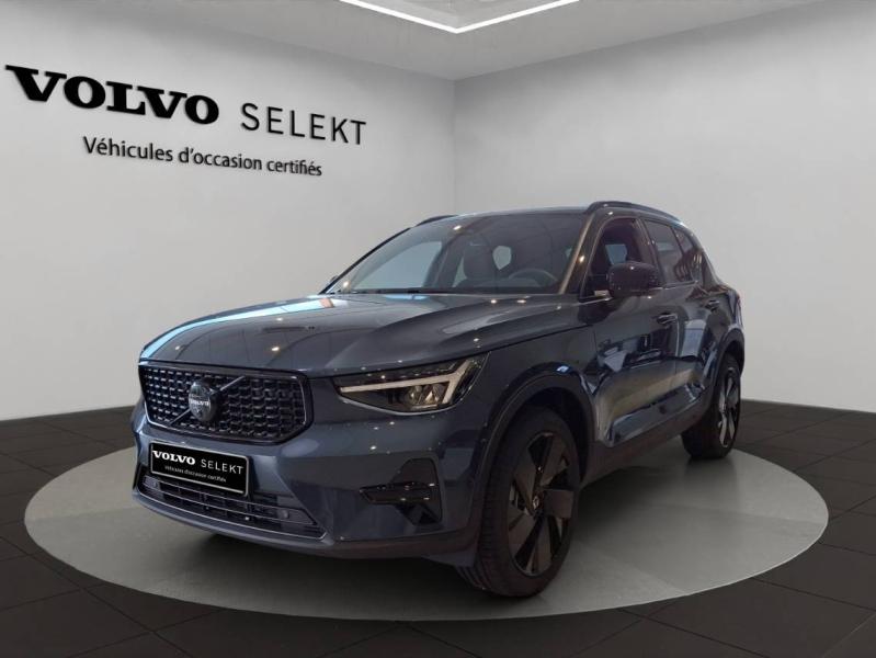 Photo VOLVO XC40 B3 163ch Black Edition DCT 7