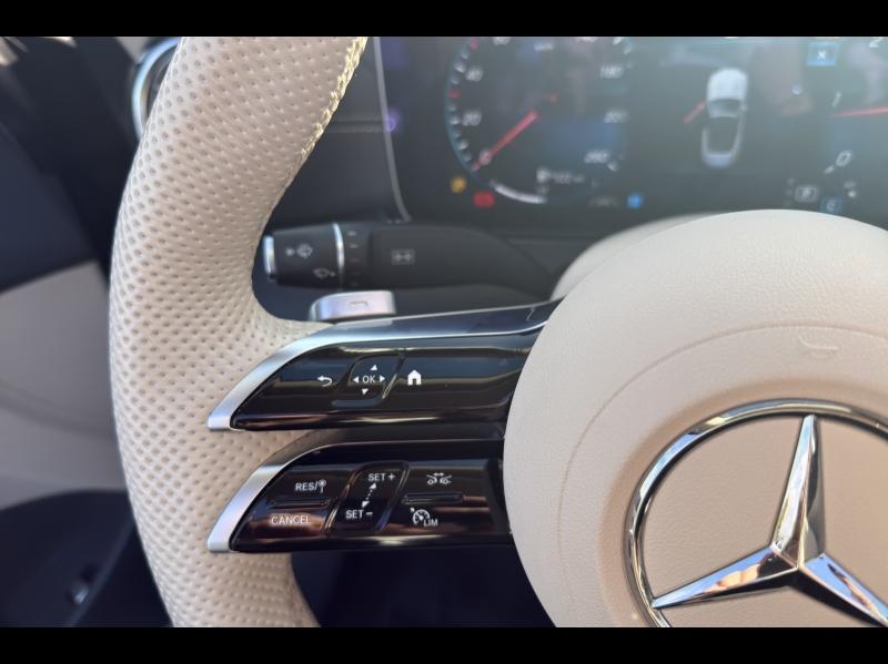 Image MERCEDES-BENZ Classe E Cabriolet 220 d 194ch AMG Line 9G-Tronic