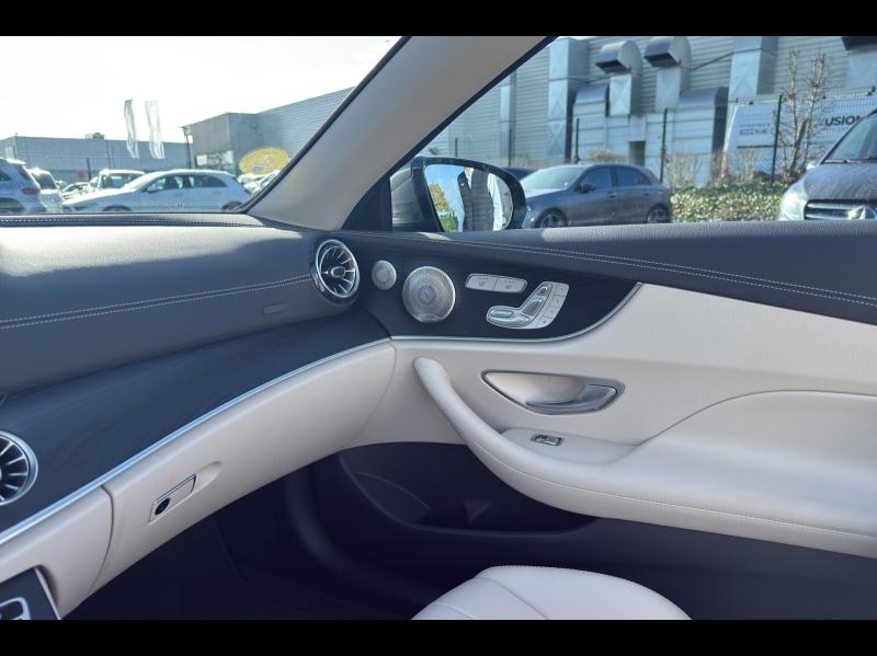 Image MERCEDES-BENZ Classe E Cabriolet 220 d 194ch AMG Line 9G-Tronic