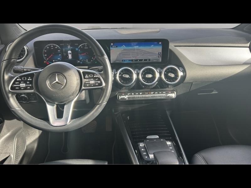 Image MERCEDES-BENZ GLA 200 163ch Progressive Line 7G-DCT