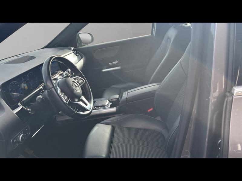 Image MERCEDES-BENZ GLA 200 163ch Progressive Line 7G-DCT