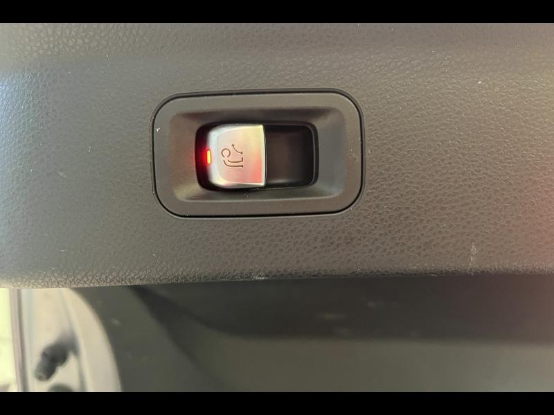 Image MERCEDES-BENZ GLC Coupé 300 de 194+122ch AMG Line 4Matic 9G-Tronic