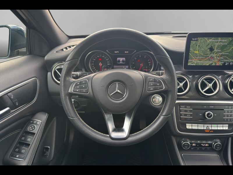 Image MERCEDES-BENZ GLA 200 156ch Starlight Edition 7G-DCT Euro6d-T