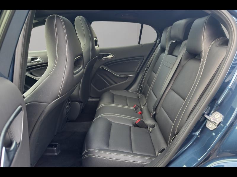 Image MERCEDES-BENZ GLA 200 156ch Starlight Edition 7G-DCT Euro6d-T