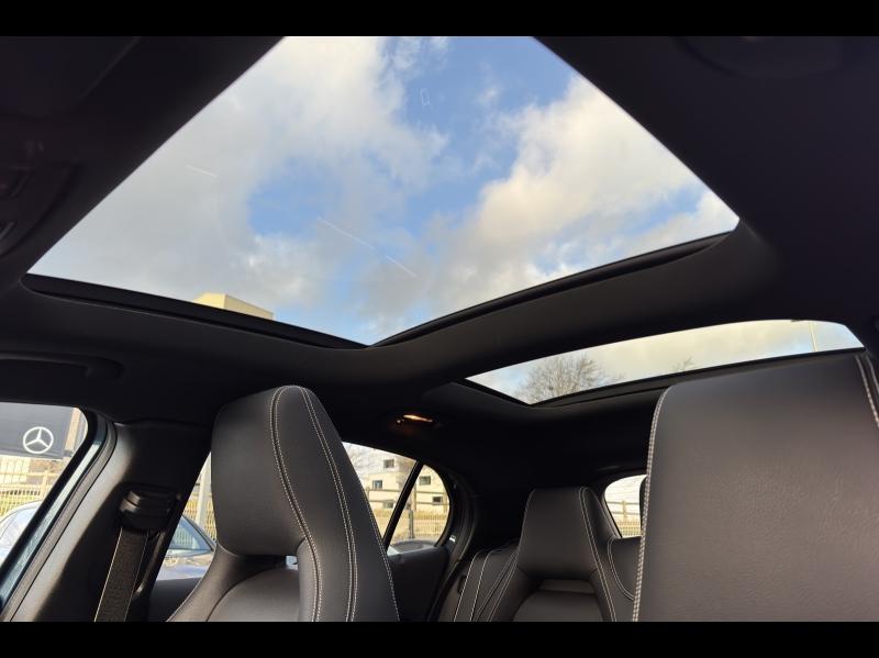 Image MERCEDES-BENZ GLA 200 156ch Starlight Edition 7G-DCT Euro6d-T