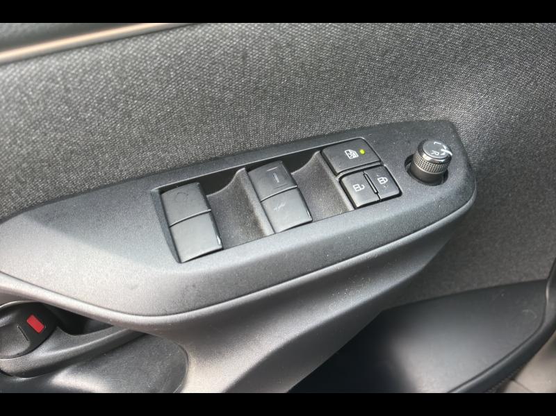 Image TOYOTA Yaris 116h Design 5p MY22