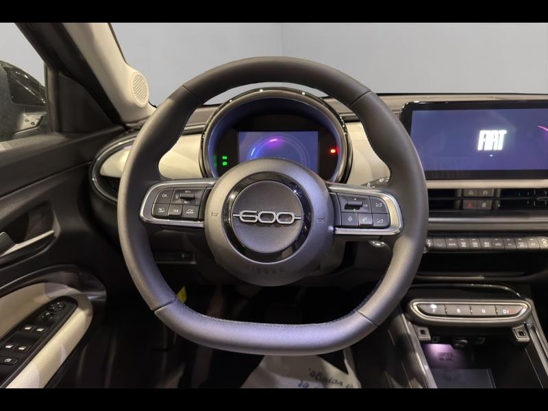 Image FIAT 600 e 156ch 54kWh La Prima