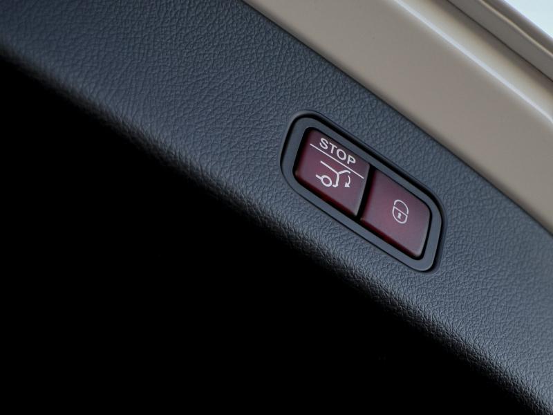 Image MERCEDES-BENZ GLC 300 e Hybrid 313ch AMG Line 4Matic 9G-Tronic