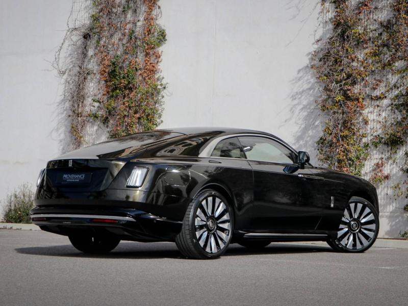 Image ROLLS-ROYCE Spectre SILVER BADGE