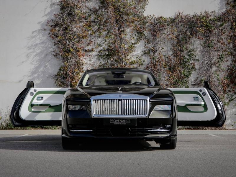 Image ROLLS-ROYCE Spectre SILVER BADGE