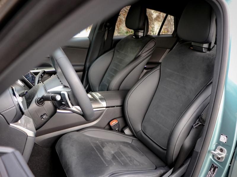 Image MERCEDES-BENZ GLC Coupé 220 d 197ch AMG Line 4Matic 9G-Tronic