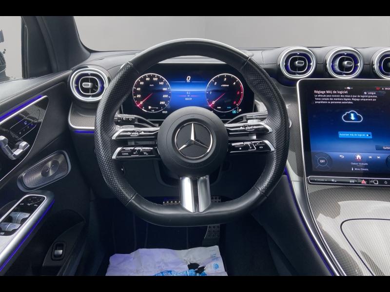 Image MERCEDES-BENZ GLC 220 d 197ch AMG Line 4Matic 9G-Tronic
