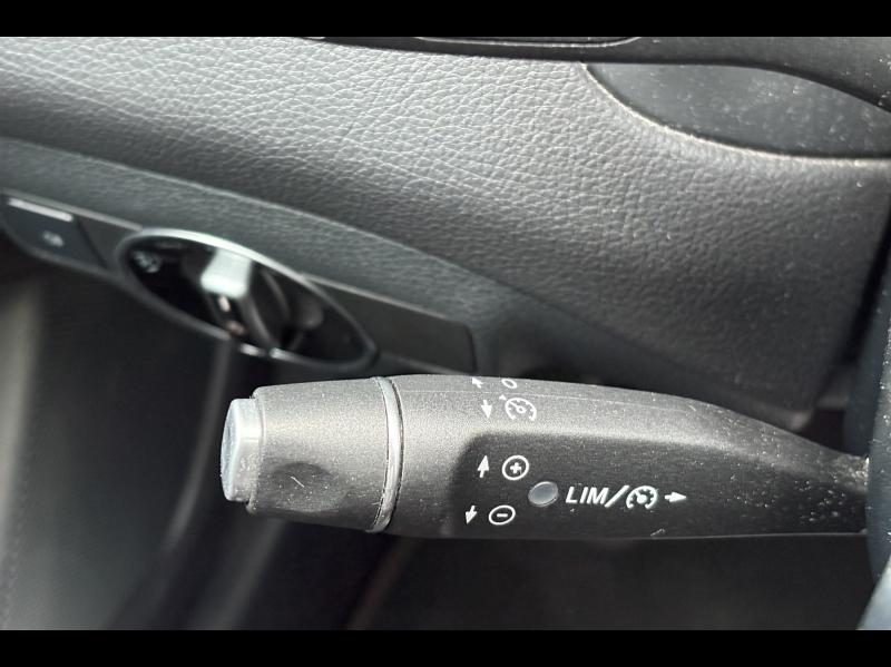 Image MERCEDES-BENZ CLA 220 d Fascination 7G-DCT