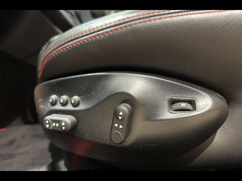 Image MASERATI GranTurismo 4.7 460ch SESSANTA EDITION