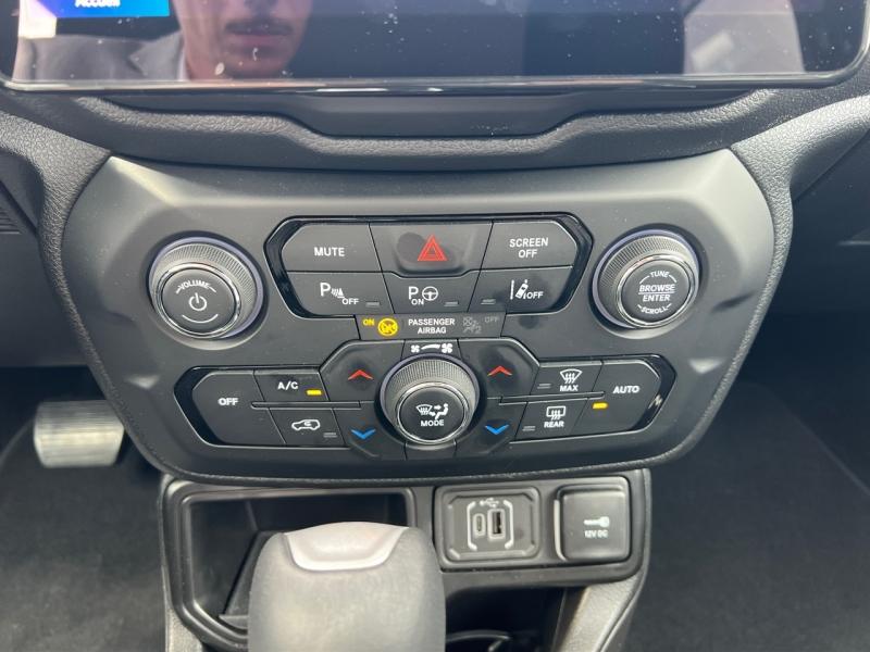 Image JEEP Renegade 1.5 Turbo T4 130ch MHEV Summit BVR7