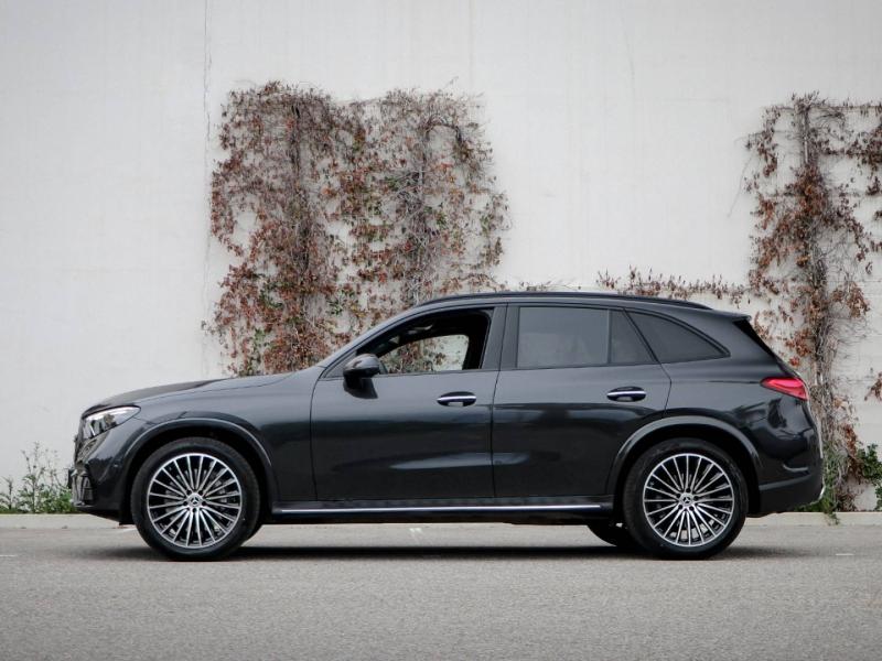 Image MERCEDES-BENZ GLC 220 d 197ch AMG Line 4Matic 9G-Tronic