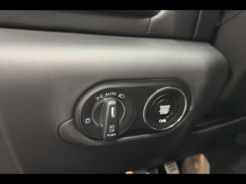 Image MASERATI Levante 3.8 V8 580ch Trofeo