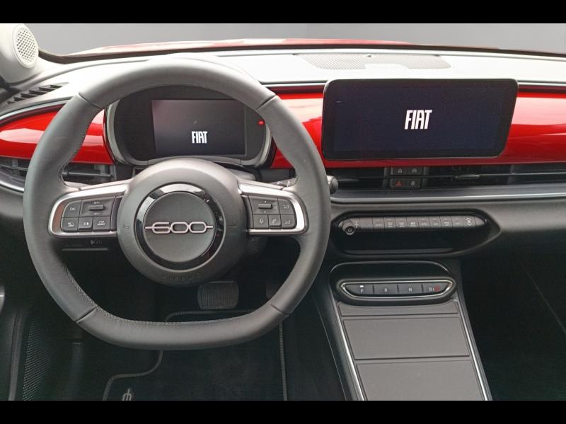 Image FIAT 600 e 156ch 54kWh Red