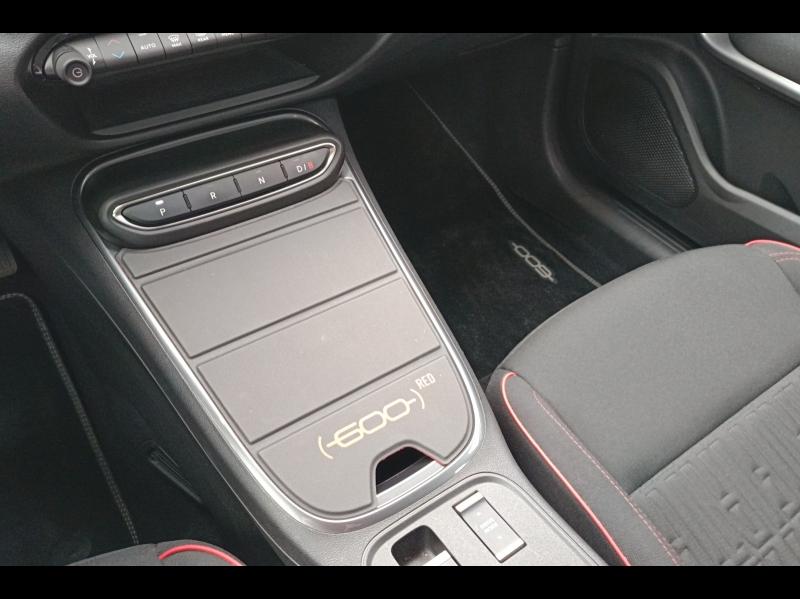 Image FIAT 600 e 156ch 54kWh Red