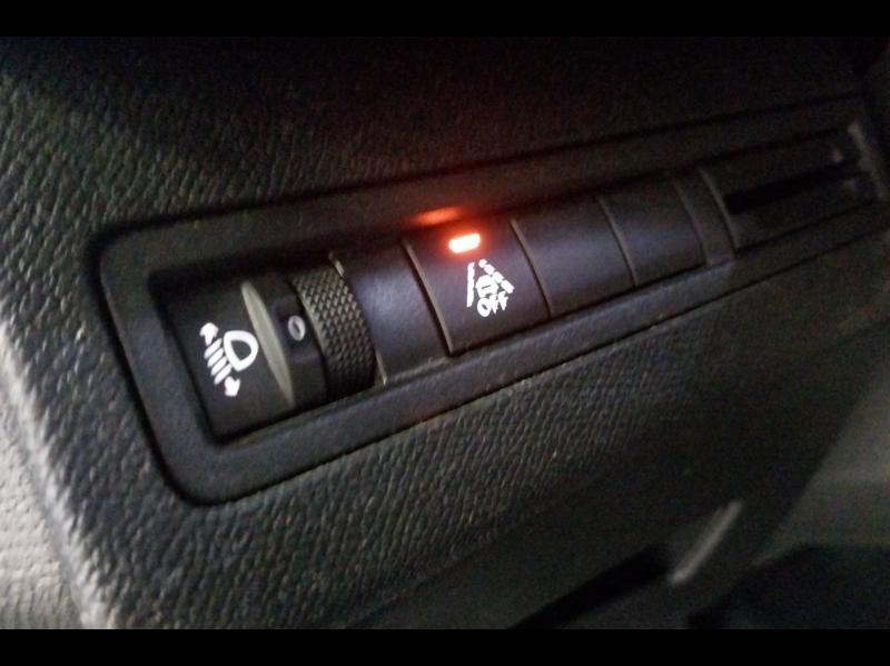 Image PEUGEOT 3008 1.5 BlueHDi 130ch S&S Roadtrip