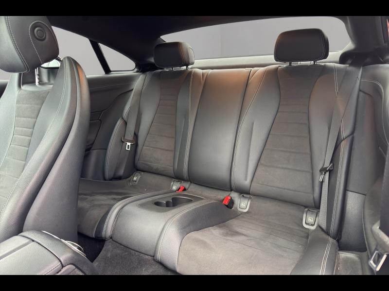 Image MERCEDES-BENZ Classe E Coupe 220 d 194ch AMG Line 9G-Tronic