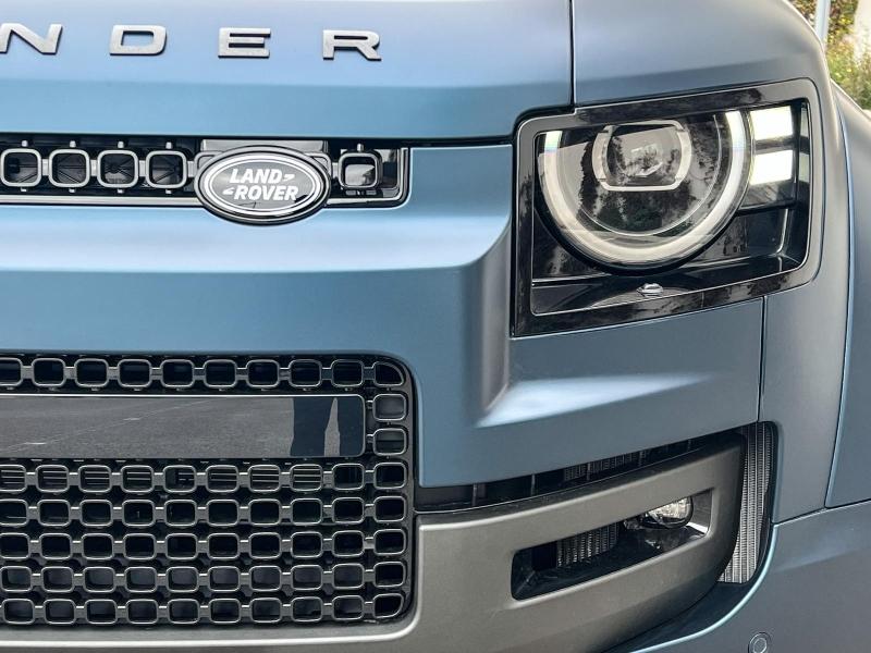Image LAND-ROVER Defender 110 4.4 P635 Octa