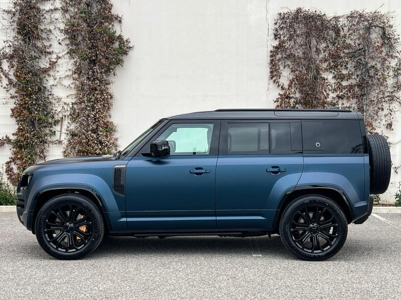 Image LAND-ROVER Defender 110 4.4 P635 Octa