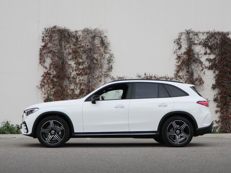 Image MERCEDES-BENZ GLC 220 d 197ch AMG Line 4Matic 9G-Tronic