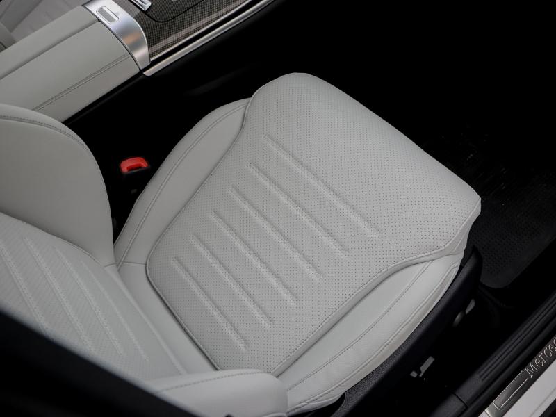 Image MERCEDES-BENZ GLC 220 d 197ch AMG Line 4Matic 9G-Tronic