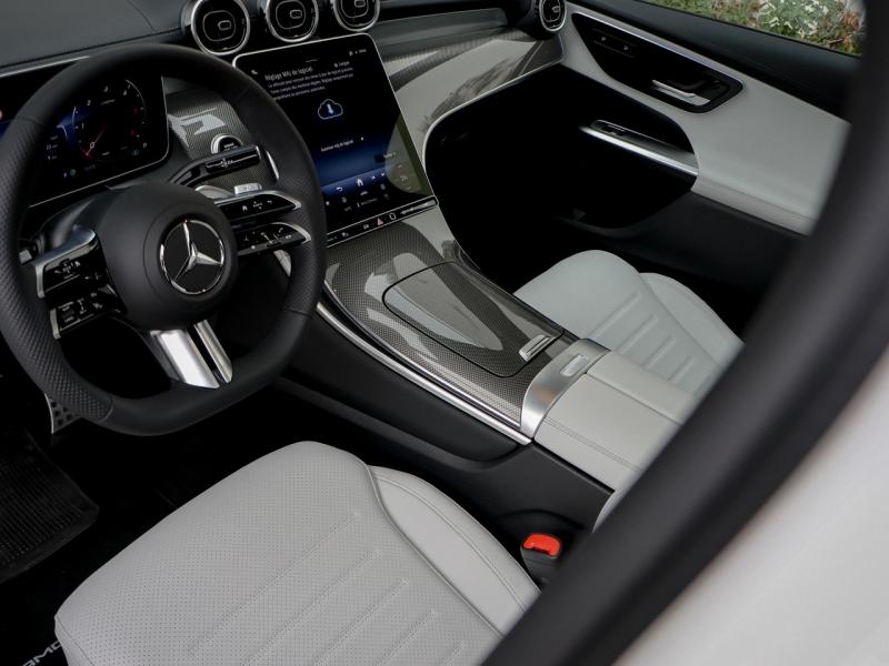 Image MERCEDES-BENZ GLC 220 d 197ch AMG Line 4Matic 9G-Tronic