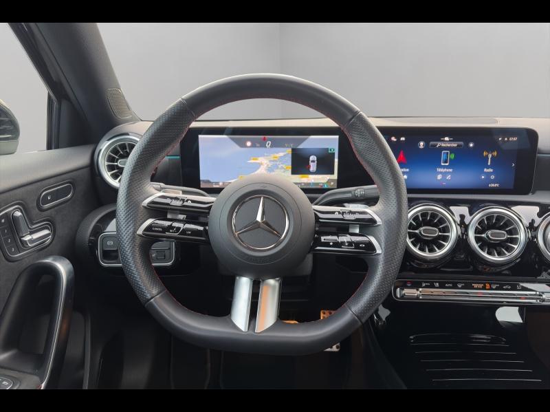 Image MERCEDES-BENZ Classe A 200 d 150ch AMG Line 8G-DCT