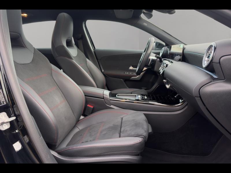 Image MERCEDES-BENZ Classe A 200 d 150ch AMG Line 8G-DCT