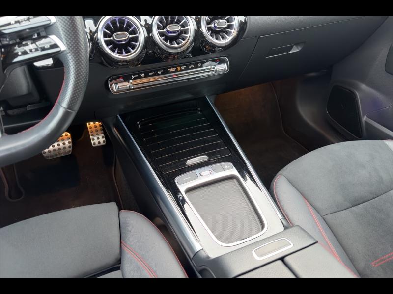 Image MERCEDES-BENZ GLA 200 d 150ch AMG Line 8G-DCT