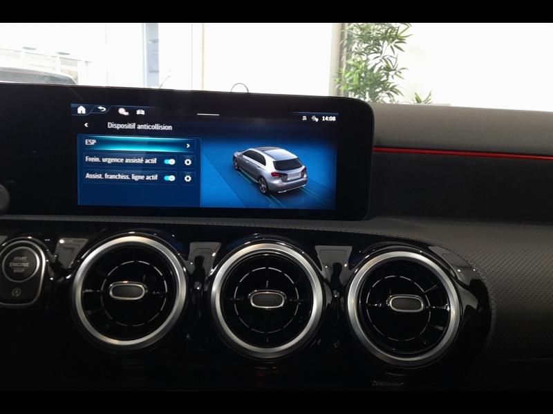 Image MERCEDES-BENZ Classe A 200 d 150ch AMG Line 8G-DCT