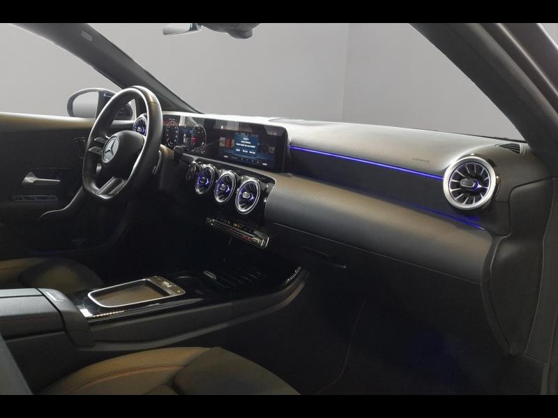Image MERCEDES-BENZ Classe A 180 d 116ch AMG Line 8G-DCT