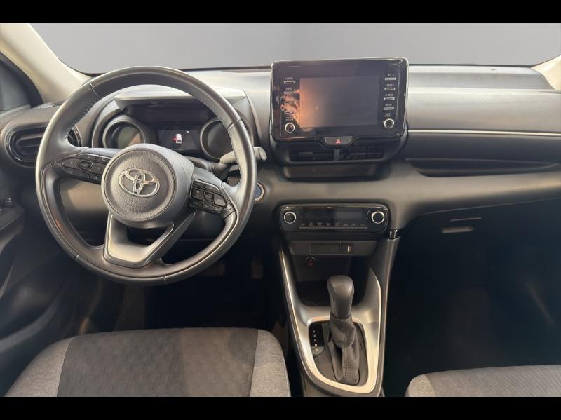 Image TOYOTA Yaris 116h Design 5p