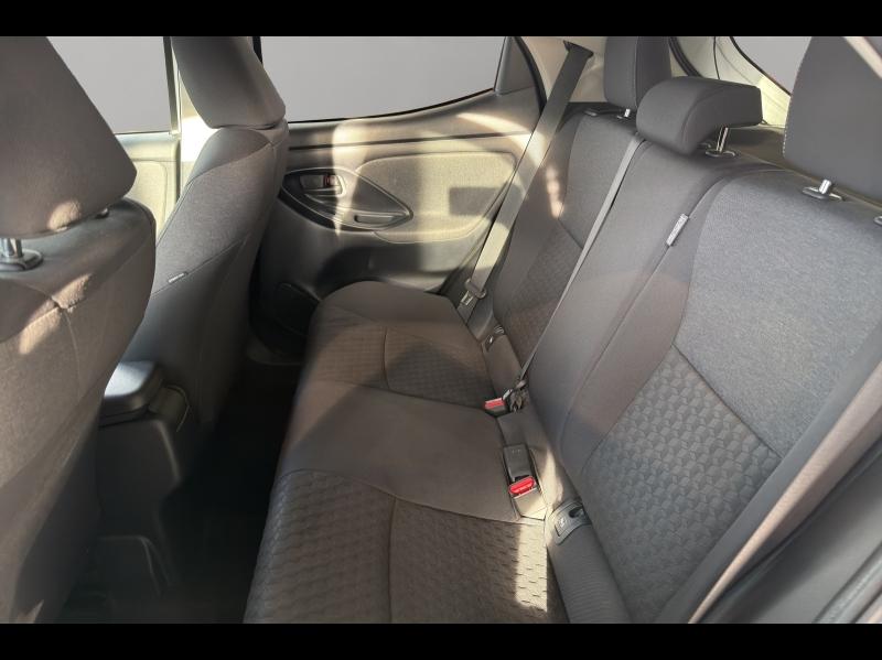 Image TOYOTA Yaris 116h Design 5p